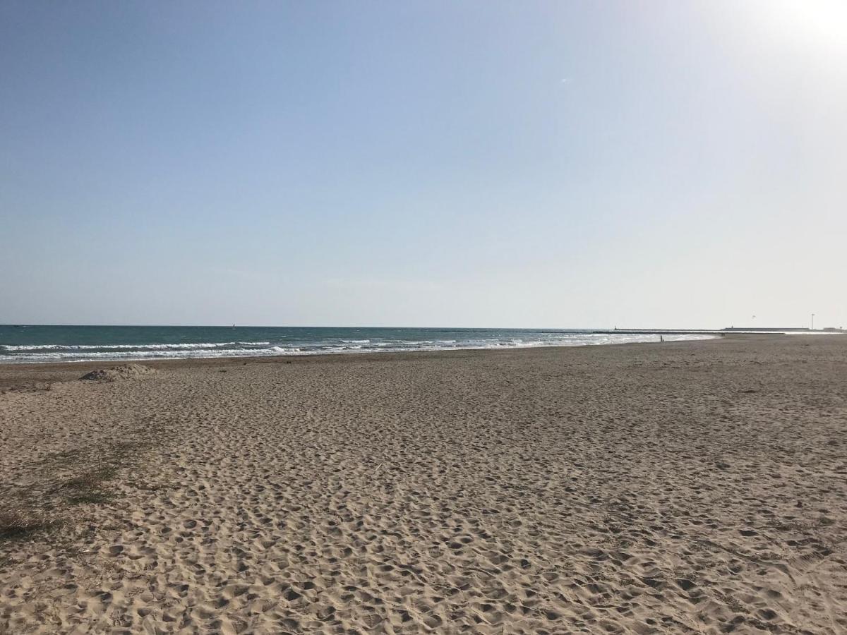 "Aqui Se Vive Bien" Villa Burriana Buitenkant foto